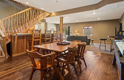 Weatherwood - Gorgeous Luxury Cabin with Spa! - Foto 33