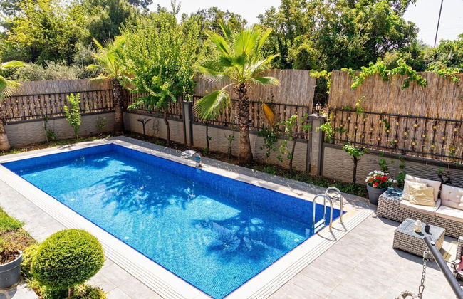 Lux Villa w Balcony Pool Sauna Garden in Antalya - Foto 1