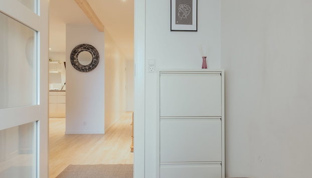 Central Apartment In Tórshavn | Private Parking - Foto 3, Entrada interior