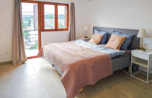 2 Bedroom Awesome Apartment In Krusevo - Foto 5