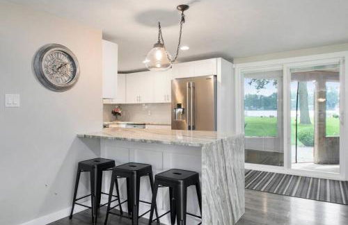 Lakeshore Cottage Waterfront/Great Wi-fi - Foto 28