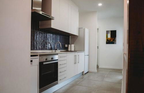 Artist’s corner in central Caldas - Photo 7