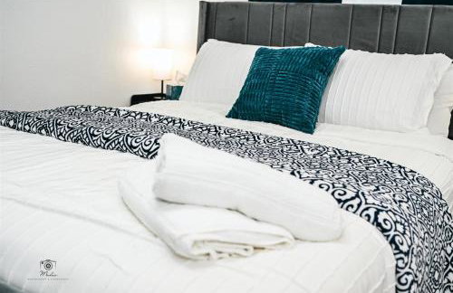 KLIZZ Suites - Photo 51