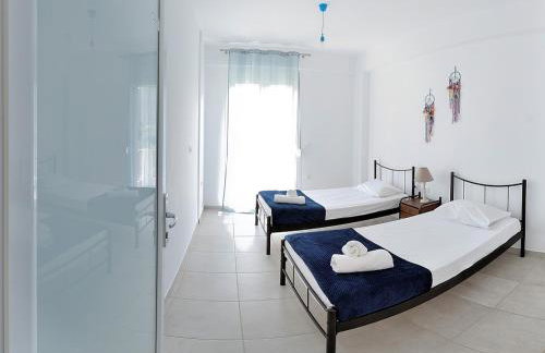 Almira Ghouse - Foto 41