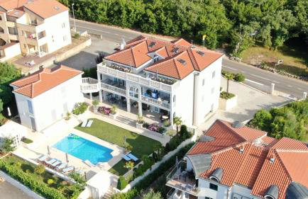 Deluxe Apartments Vila Carissa - Foto 19