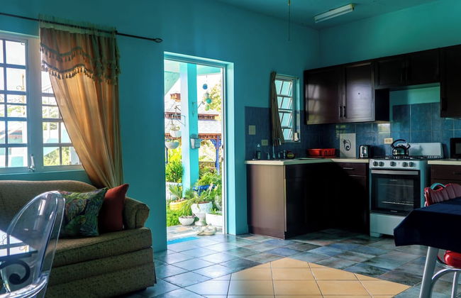 LambLion Holiday Apartments - Photo 43