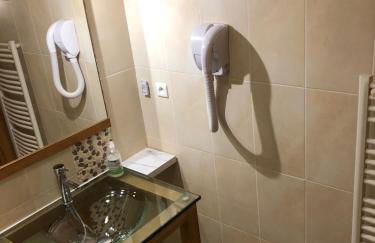 Appartement tout confort - Belle vue sur le Cambre d'Aze - Foto 9