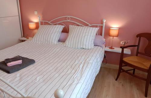 Maison rénovée proche Vichy : 3 chambres, cour fermée, tout inclus, idéal curistes et activités naturelles - FR-1-489-481 - Foto 13