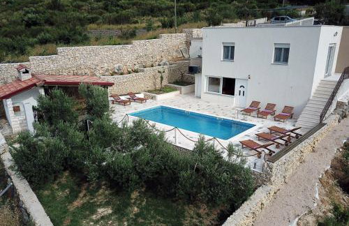 Villa Anabella peaceful holiday home with pool - Foto 56