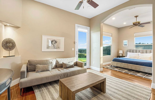 Colina by Avantstay Secluded Mountain Top Oasis w/ Pool, Hot Tub & Putting Green! - Foto 43