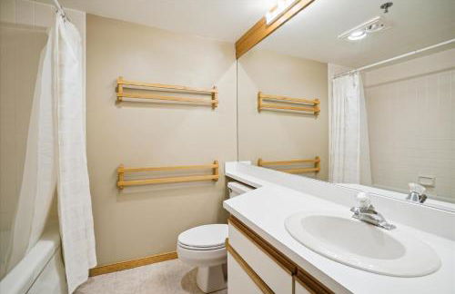 Amazing view, location, ski back trails, sports center, pool Highridge B4 Highridge - Foto 27