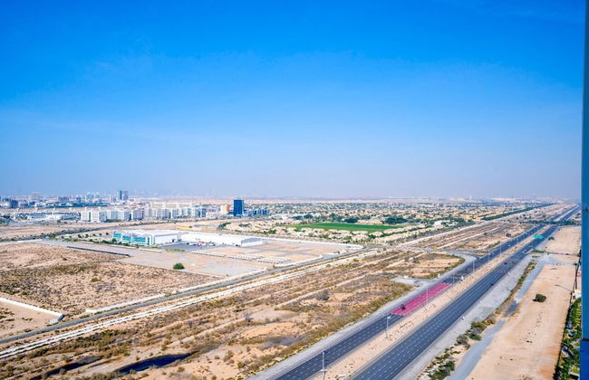 Tanin - Incredible City Vista From Balcony of Fancy Studio - Photo 7