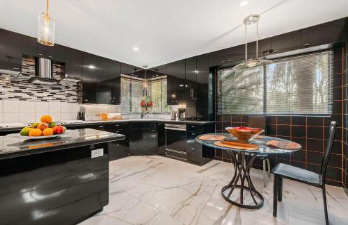 The Sinatra House- Fully Furnished! - Foto 56