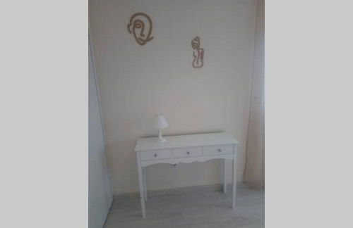 Appt 1 à 4 pers Cocoon,1,500 km sortie auto, 3 km Ctre Mâcon, PKG cour privée - Foto 8