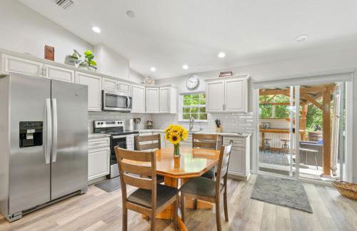 Dunnellon Dream. Pool, Fire Pit and Outdoor Bar - Foto 3