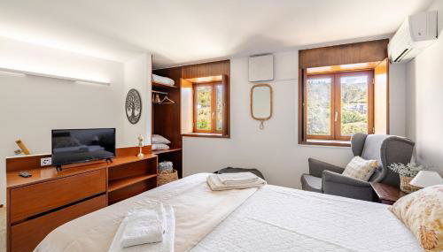 Casa à Beira da Água Gerês - Foto 3