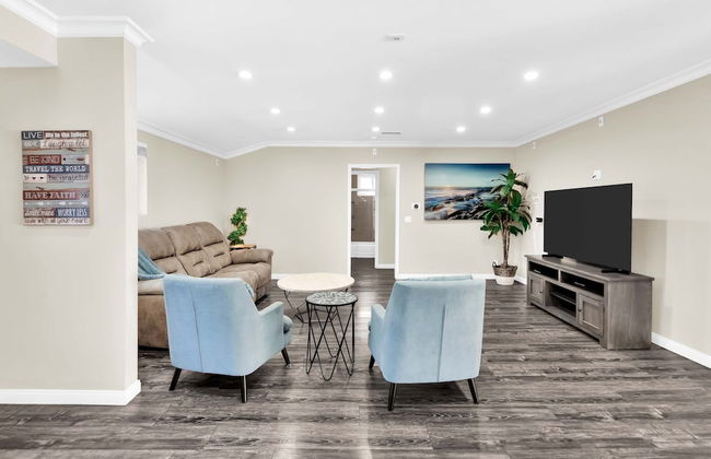 Martha by Avantstay Brand New LA Valley Home - Foto 11