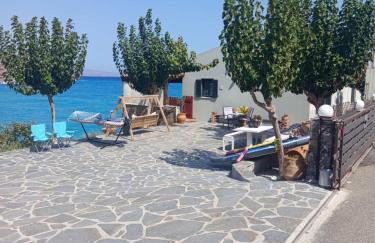 Tholos Alexandra's Beachfront House - Foto 47