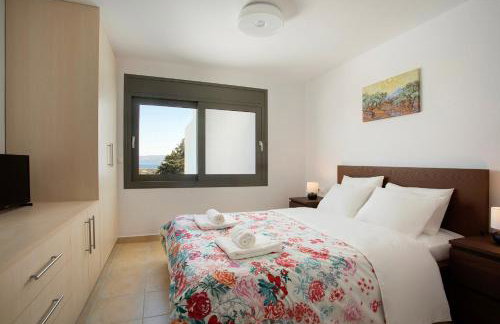 Serenity Villa 2 with Pool - Foto 23