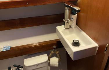 Süsses Motorboot - Bremen Überseestadt - Foto 12