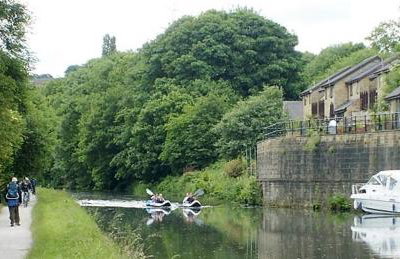 *F1*5GH* Setup for your most relaxed & amazing stay + Free Parking + Free Fast WiFi * - Foto 59