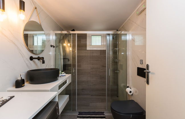 Ocean Dream Suite - Photo 22