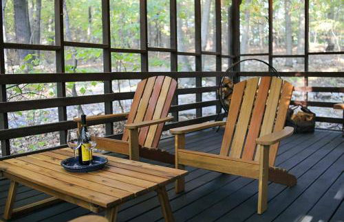 Cozy & Curated w Fire Pit Fireplace & Fast WiFi - Foto 4