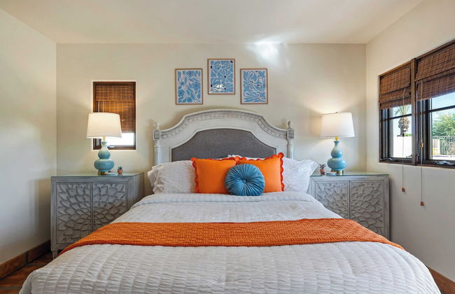 Luxe 7bdr Oasis w/ Pool, Putting Green, Game Room Villa Del Gallo by Avantstay - Foto 58