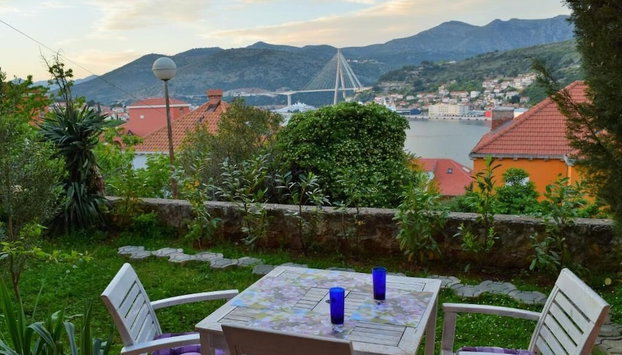 Leela Apartment - Photo 2, Primary image