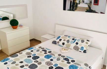 Boutique Apartment by the Sea - Photo 39