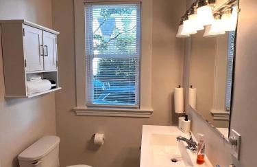 Comfortable and Tranquil -1st Fl - Photo 17