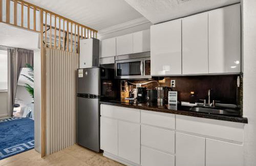 Beachfront Ocean view 2bdrm Stylish Stay - Foto 26