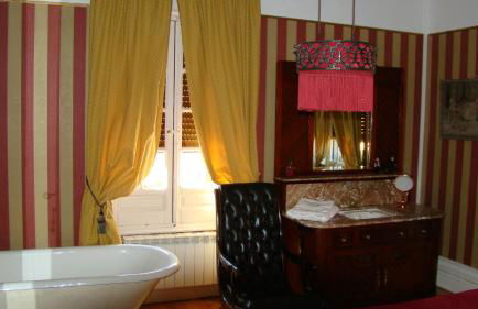 CASA RURAL PIEDRAHÍTA ( ART DÉCO ) - Photo 50