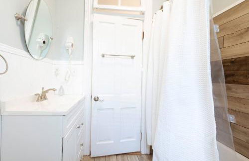 Entire Duplex 2 APTS & 6 BDRS near Forsyth Park! - Foto 13