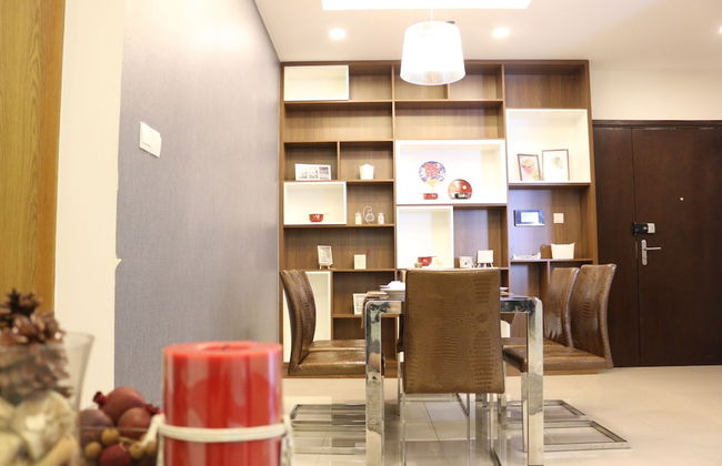 Beautiful Domain 2 Bedrooms - Photo 35