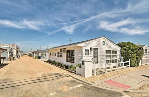 Beachy Lavallette Cottage with Outdoor Shower, Patio - Foto 26