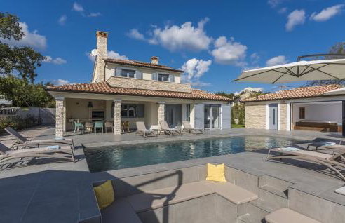 Villa Aurelia near Labin for 9 persons with heated 60 m2 pool, wellness & kids playground - Foto 40