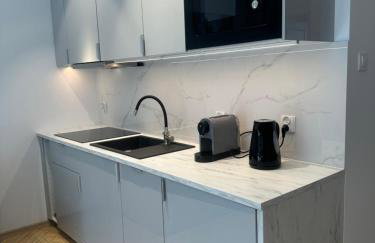 Sosnowy Nadmorski Zakątek blisko plaży z parkingiem - Foto 1