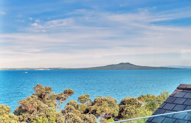 Elegant Sea-View Villa on the Northshore - Photo 51