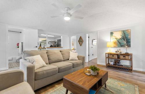 4 Mi to Dtwn Jensen Beach Cottage - Foto 8