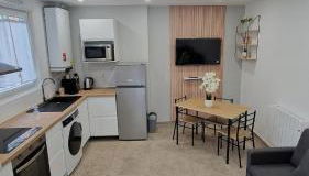 Beautiful 38 m2 independent 2-room apartment - Photo 4