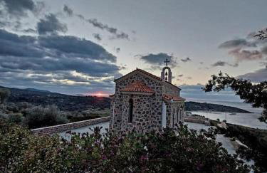 Παραδοσιακή πέτρινη κατοικία - Photo 20
