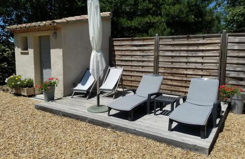 La petite maison avec piscine face au Luberon - Foto 13