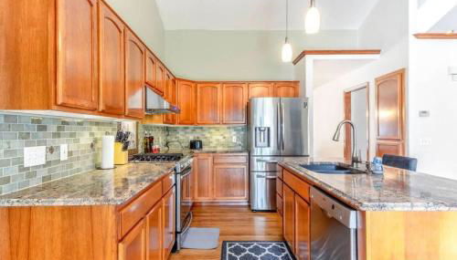 Family Home With Pool Table - Fall Weekly Savings - Foto 3