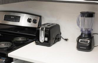 Sunrise Glow Spacious 2BR 2BA 2 King Beds Gym WFH - Foto 35