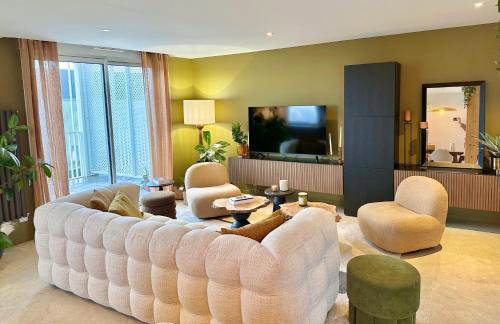 Séjour paisible à Bordeaux, T3 élégant avec parking - Foto 3