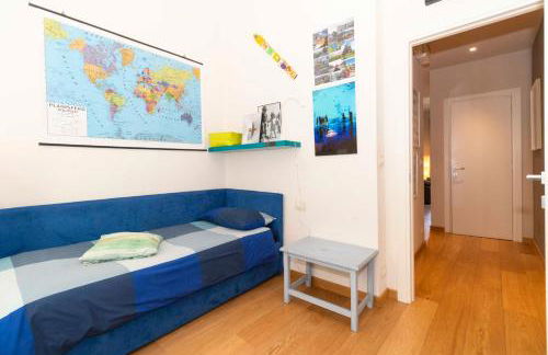 GuestHost - Charming apartment with parking! - Photo 22
