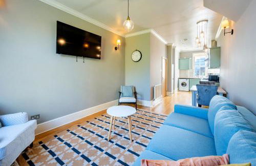 Large 1 Bedroom in Center of London (4) - Photo 4