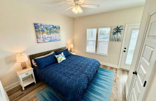 Downtown, Bay Views, Fish Market, and Blue Angels! - Foto 3