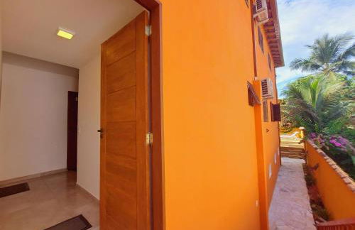 Algodão - Novo Flat com Piscina, 50mts da praia, churrasqueira privativa, ar con, wi-fi, netflix, garagem - Foto 17